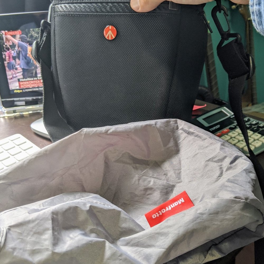 Manfrotto Camera Bag - waterproof